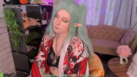 Mary online show from May 5, 1:24 am