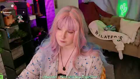 Mary online show from June 22, 3:25 am