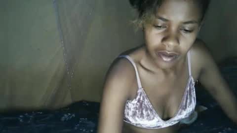 Snapshot of candybrown001 chatting on October 6, 7:00 pm candybrown001 online show from October 6, 7:00 pm