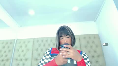 candycandy772184 online show from September 18, 4:36 am