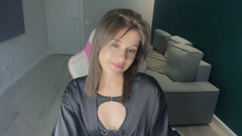 You can call me HH online show from May 18, 5:19 pm