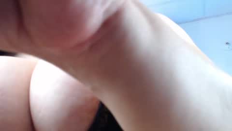 Snapshot of candyhottetiana chatting on December 11, 1:06 pm tatiana online show from December 11, 1:06 pm