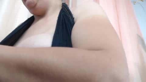 Snapshot of candyhottetiana chatting on January 10, 4:51 pm tatiana online show from January 10, 4:51 pm