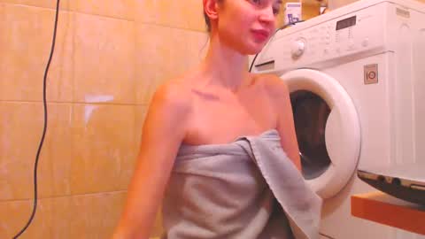 CANDYJESx online show from December 8, 1:47 pm