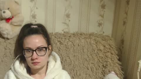Snapshot of candylady13 chatting on February 16, 11:16 pm say meow and send tips online show from February 16, 11:16 pm