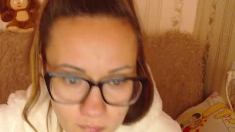 Snapshot of candylady136 chatting on December 26, 10:26 am say meow and send tip online show from December 26, 10:26 am