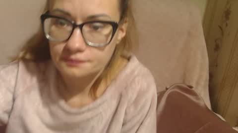 say meow and send tip  online show from December 2, 12:32 pm