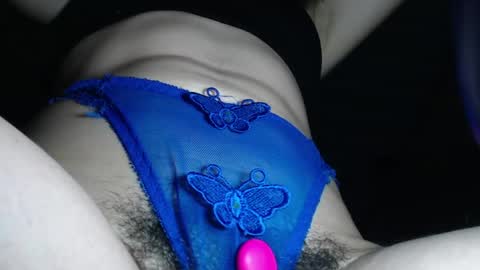 Snapshot of candylovet chatting on April 26, 12:41 am candylovet online show from April 26, 12:41 am