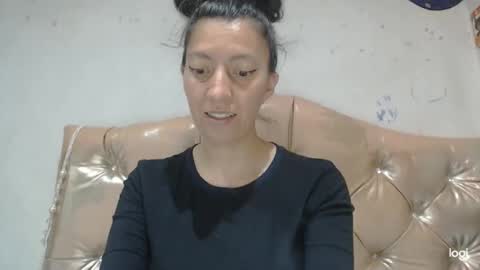 Snapshot of candymilfff chatting on February 16, 9:16 pm candymilfff online show from February 16, 9:16 pm