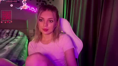 Candy online show from June 15, 12:07 pm