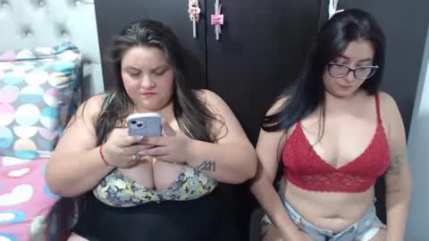 Snapshot of candytrue chatting on December 9, 11:56 pm Candy online show from December 9, 11:56 pm