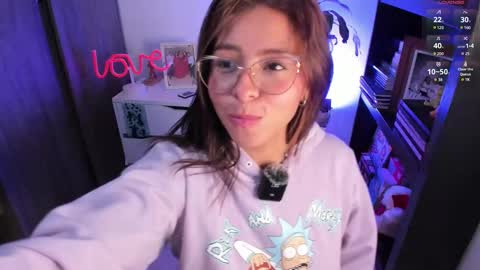 Snapshot of candyxpeach chatting on February 11, 9:56 pm Camilla online show from February 11, 9:56 pm