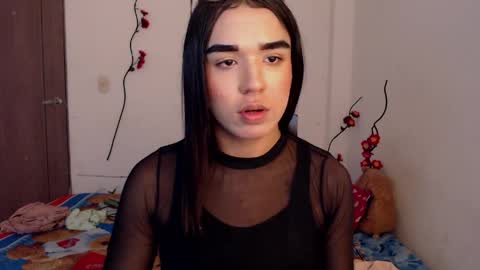 candyy_doll_ online show from May 5, 3:36 am