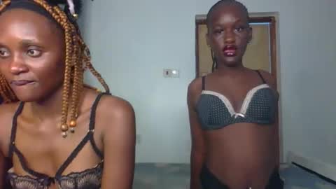 Snapshot of candyy_kay chatting on October 2, 6:15 pm candyy_kay online show from October 2, 6:15 pm