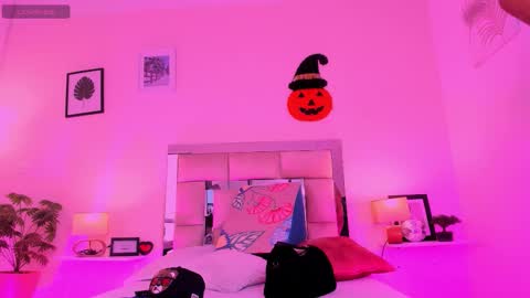 Candy online show from October 10, 7:24 pm