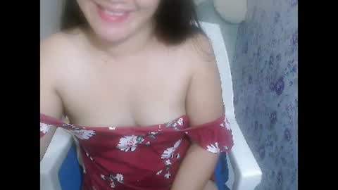Snapshot of candyyonah03 chatting on March 2, 8:29 pm candyyonah03 online show from March 2, 8:29 pm