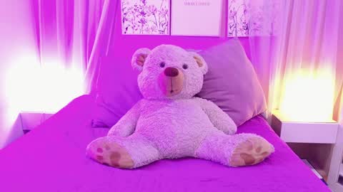 Snapshot of canela_bm chatting on April 10, 12:10 pm cane online show from April 10, 12:10 pm