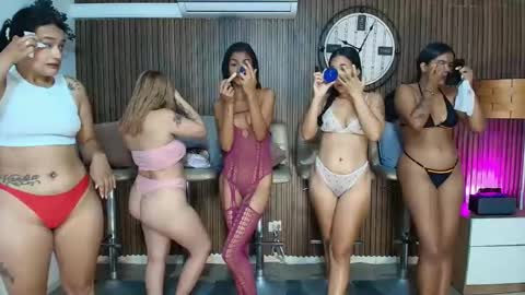 Sara online show from September 29, 11:04 am