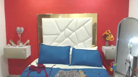 Canela online show from October 10, 3:33 pm