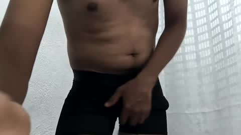 Snapshot of cangux chatting on June 18, 1:28 am Hot boy online show from June 18, 1:28 am
