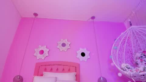 cannelasmith online show from October 16, 7:26 pm