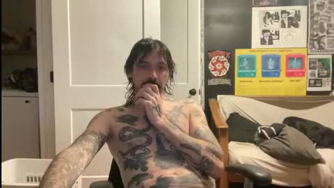 cantleavethehouse online show from January 7, 8:28 am