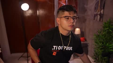 David Capizzi online show from October 27, 4:27 am