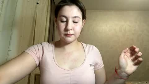 Snapshot of capricenichlos chatting on March 26, 6:02 pm May online show from March 26, 6:02 pm