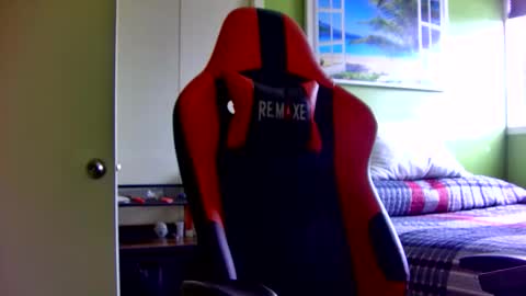 Snapshot of capricorne1965 chatting on January 17, 4:43 pm capricorne1965 online show from January 17, 4:43 pm