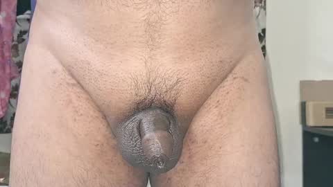 Snapshot of captain_juicyprecum chatting on December 5, 7:38 pm captian juicyprecum online show from December 5, 7:38 pm
