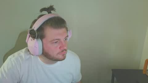 Snapshot of captianplanet1313 chatting on September 23, 1:14 pm captianplanet1313 online show from September 23, 1:14 pm