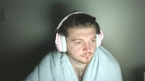 Snapshot of captianplanet1313 chatting on October 19, 9:21 am captianplanet1313 online show from October 19, 9:21 am