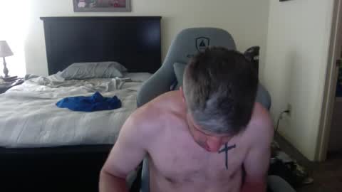 Snapshot of captmorgan30263 chatting on April 22, 7:37 pm captmorgan30263 online show from April 22, 7:37 pm
