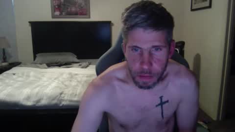 Snapshot of captmorgan30263 chatting on May 10, 12:27 am captmorgan30263 online show from May 10, 12:27 am