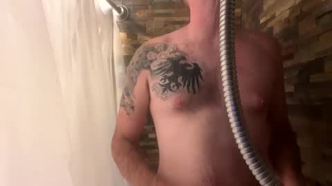 Snapshot of captnblackbeard chatting on September 26, 9:52 pm captnblackbeard online show from September 26, 9:52 pm