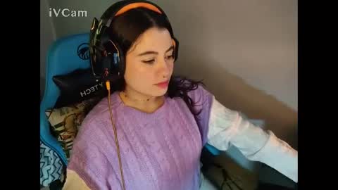 cara890713 online show from January 6, 11:29 am