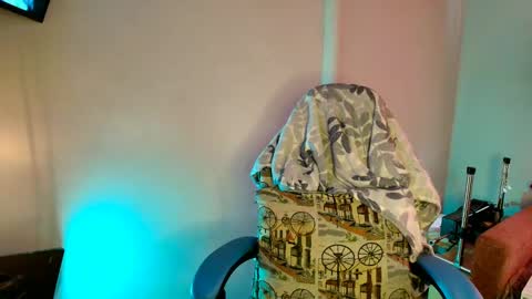cara890713 online show from February 17, 12:48 pm