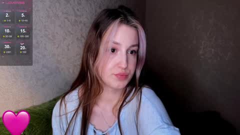 caramel_95 online show from April 7, 5:24 pm