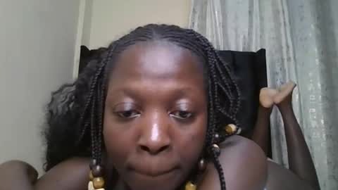 Snapshot of caramel_babyy chatting on October 12, 8:19 pm caramel_babyy online show from October 12, 8:19 pm