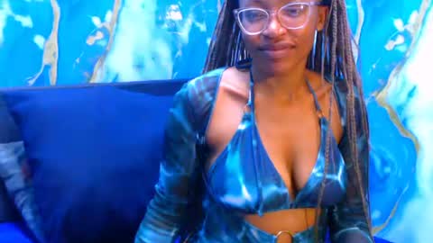 Snapshot of caramelchoco69 chatting on July 13, 9:34 am caramelchoco69 online show from July 13, 9:34 am
