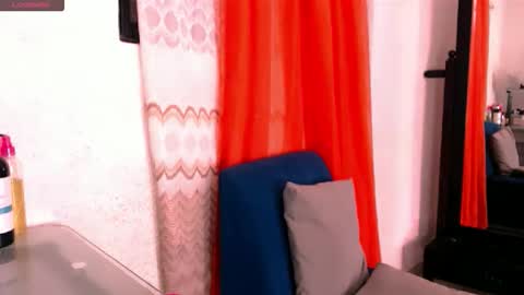 LILI online show from May 19, 6:36 pm