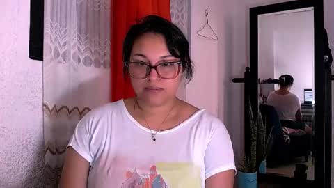 LILI online show from June 9, 10:32 pm