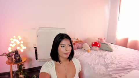              online show from January 28, 1:59 pm