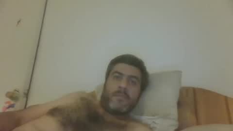 Snapshot of caravibugue chatting on January 5, 1:03 am caravibugue online show from January 5, 1:03 am