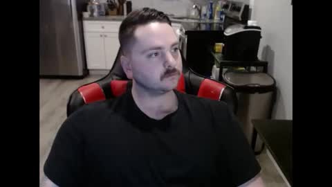 cardi_beans online show from March 29, 5:57 pm