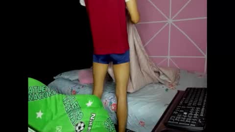 Carlos and Cristian  online show from November 18, 4:39 am