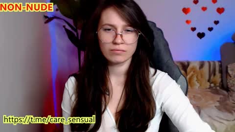 Snapshot of care_sensual chatting on March 7, 7:08 am Mary online show from March 7, 7:08 am