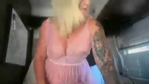 carebear5719 online show from June 28, 1:44 am