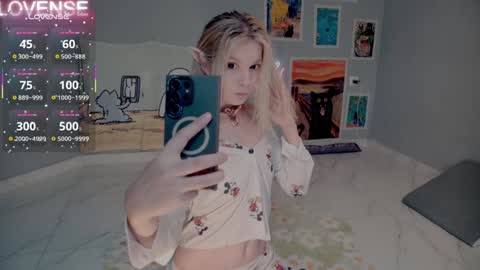 NONA    follow online show from September 24, 5:55 am