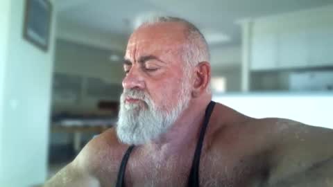 Snapshot of carey888 chatting on February 8, 3:54 am C A Rey online show from February 8, 3:54 am